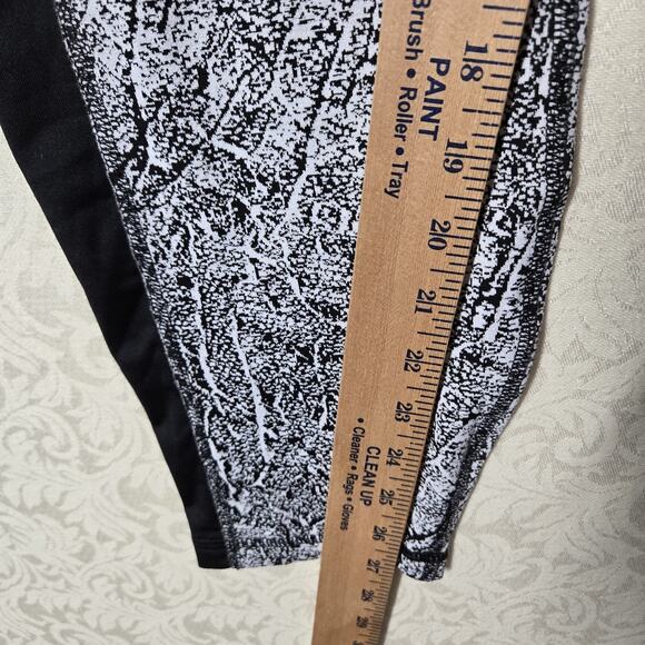 Avia AV Brushed Jacq Legging sz XXL (20) Black White Side Pockets Reflective - Picture 14 of 15